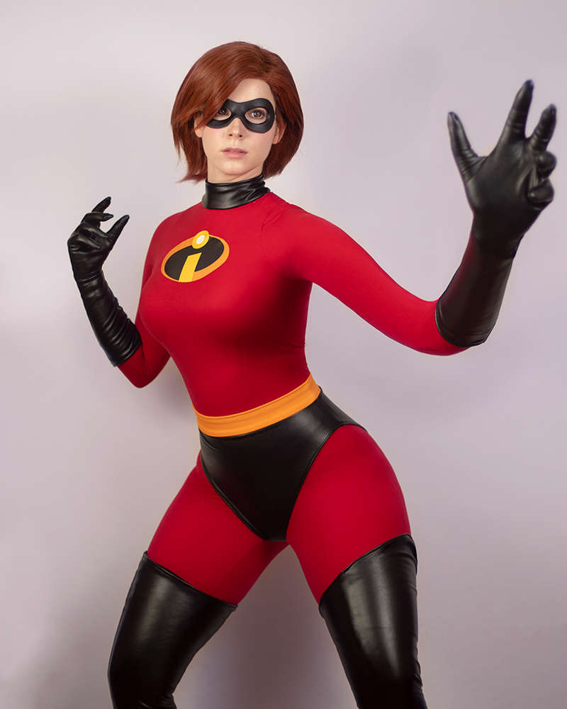 Enji Night As Helen Parr The Incredible