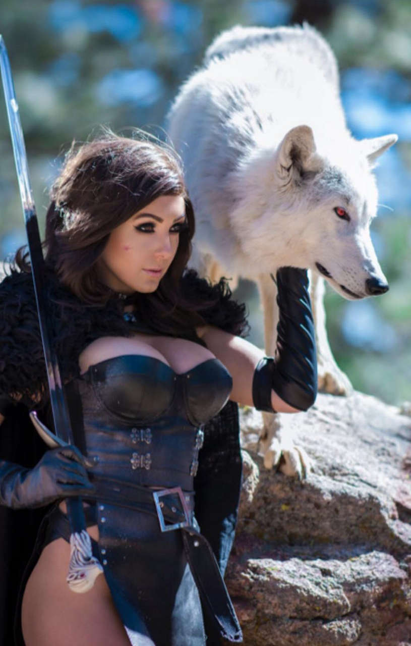 Fem Jon Snow With Ghost From Game Of Thrones By 0