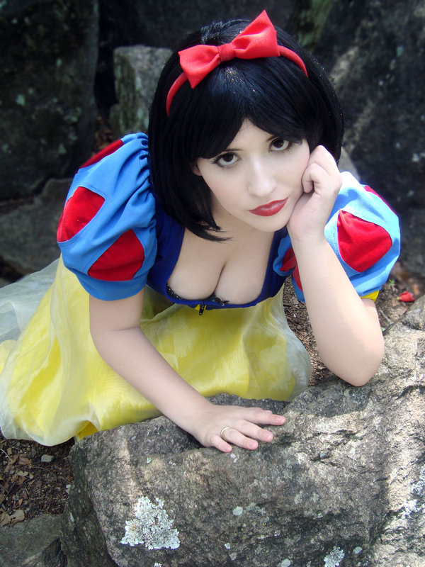 Hotcosplaychicks Snow White Julia B