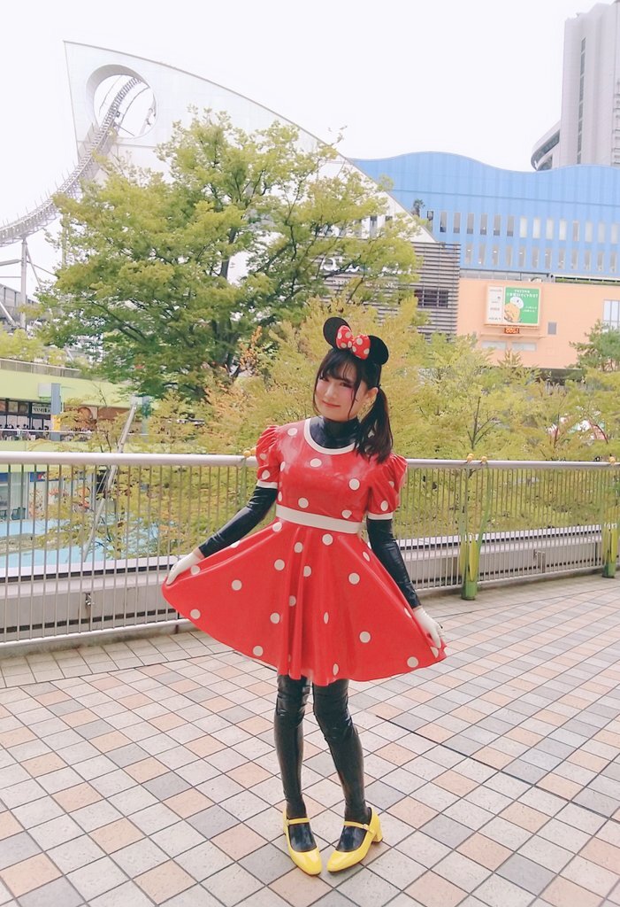 Minnie Mouse Cosplay By Kuma Cos0