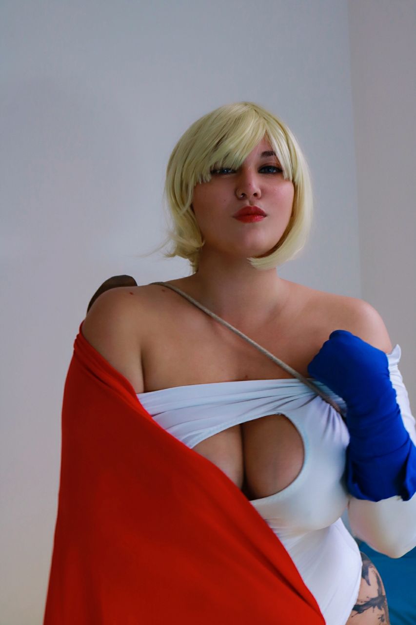 Powergirl By Lisits