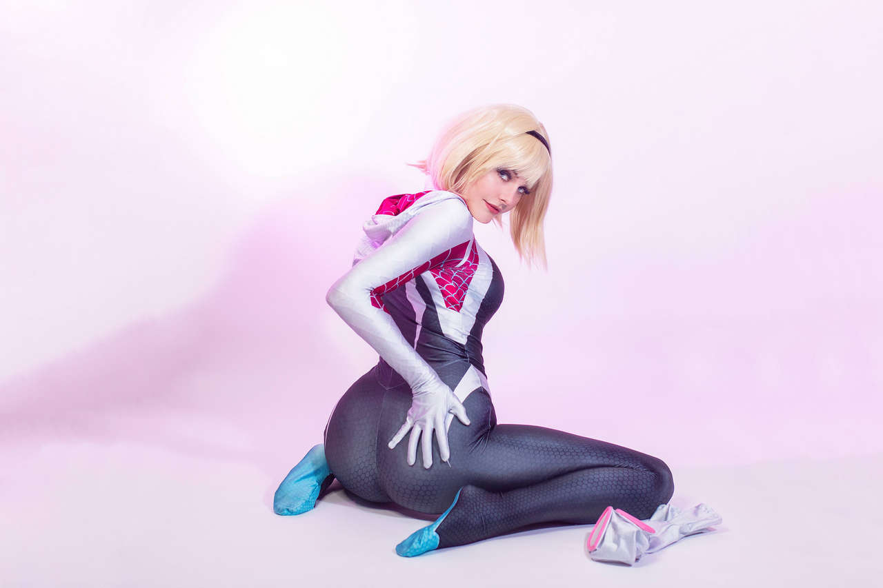 Self Gwen Stacy Booty By Ri Care