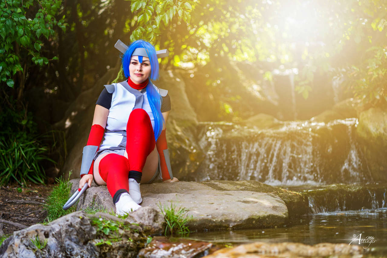 Self Lea From Crosscode By Adia Cosplay 0