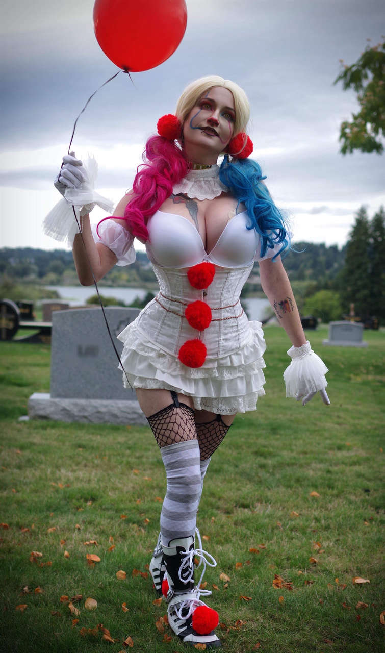 Self Pennywise Harley Quinn Mashup By Captive