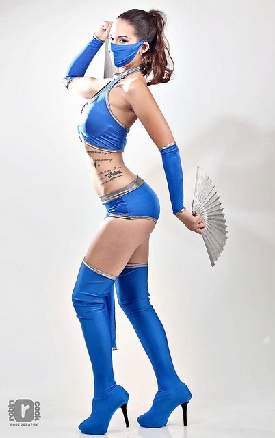 Shannonboothby Shannon Boothby As Kitana From