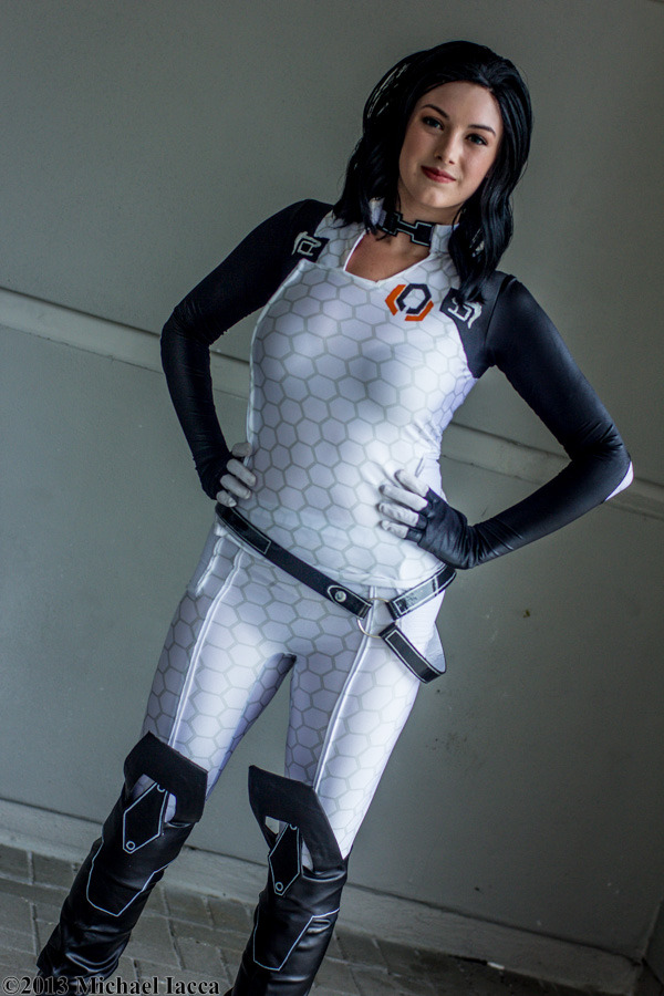 Sharemycosplay Alouette Cosplay Standing Tal
