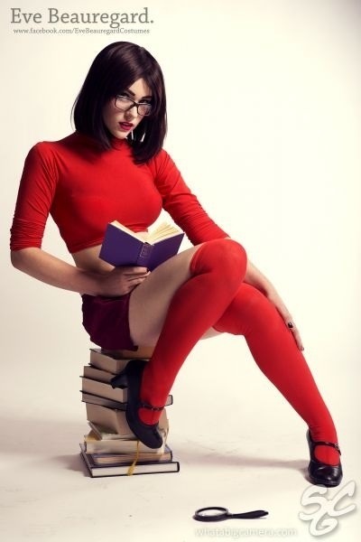 Supernerdpage Eve Beauregard As Velma