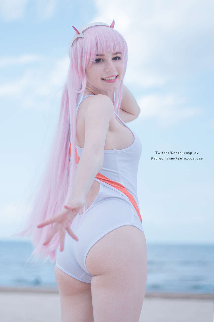 Take My Handdarling Zero Two By Kanra Cosplay Sel