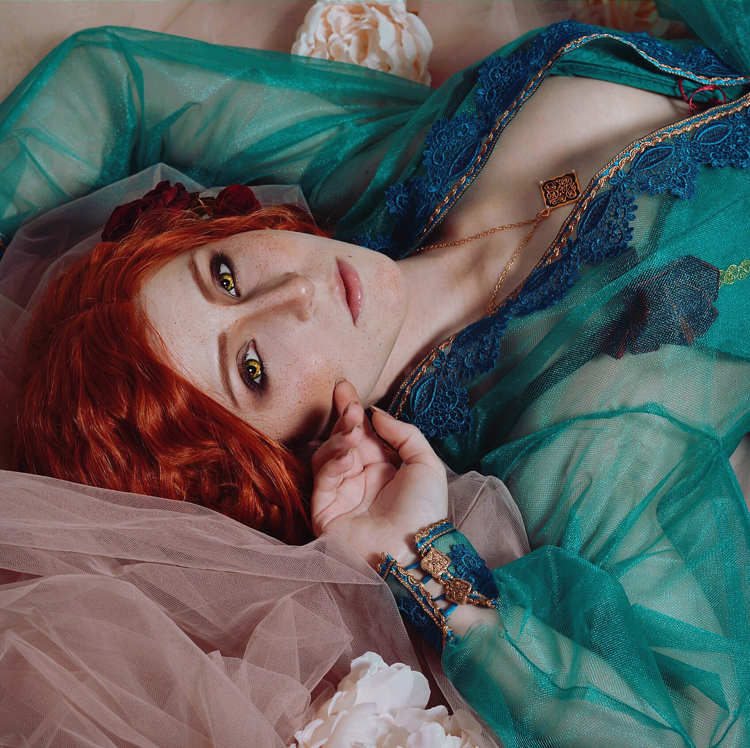 The Witcher Triss Merigold Cosplay As Roxolan