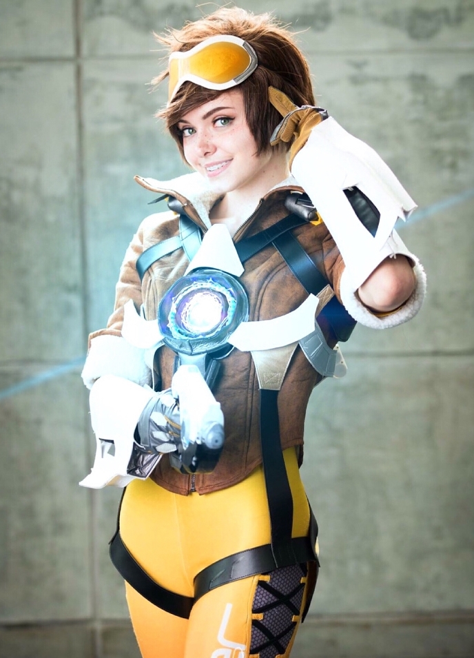 Tracer From Overwatch By Destriee 0