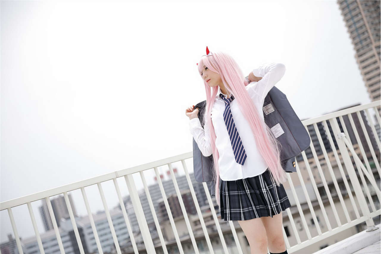 Cosplay Flameworks Emerald Zero Two Darling In The Francis Hentai Cosplay