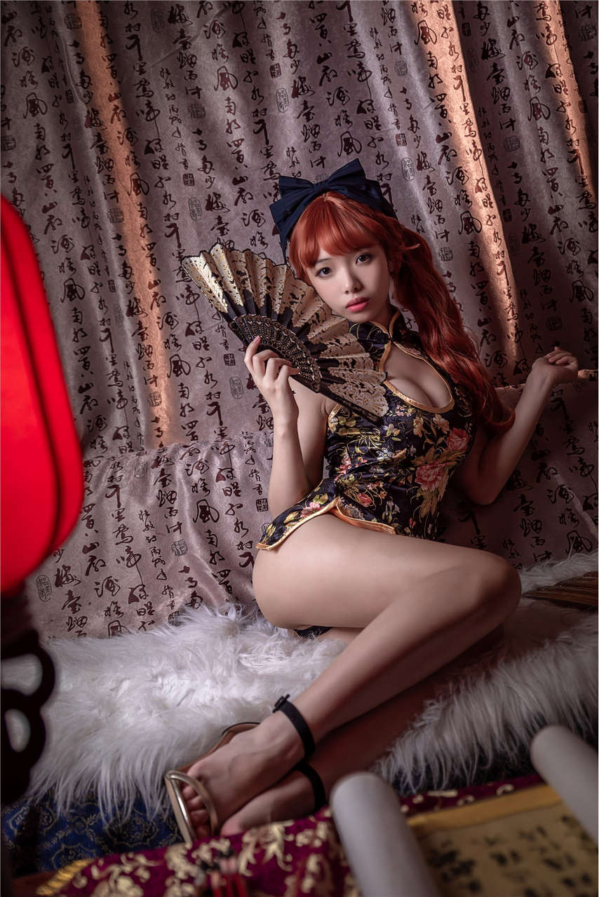 Cosplay Sister Reason Low Breast Barefoot