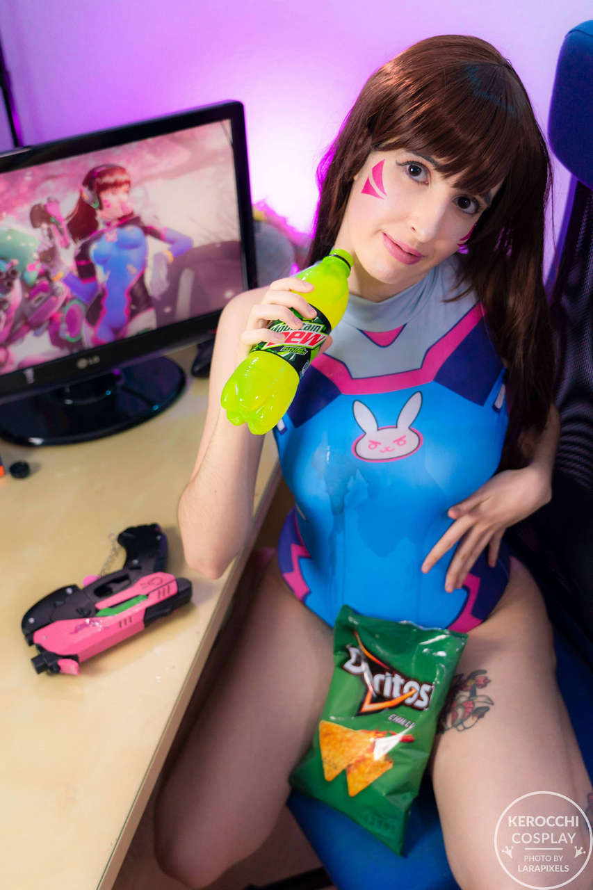 Dva Behind The Play Ero Cosplay By Kerocch
