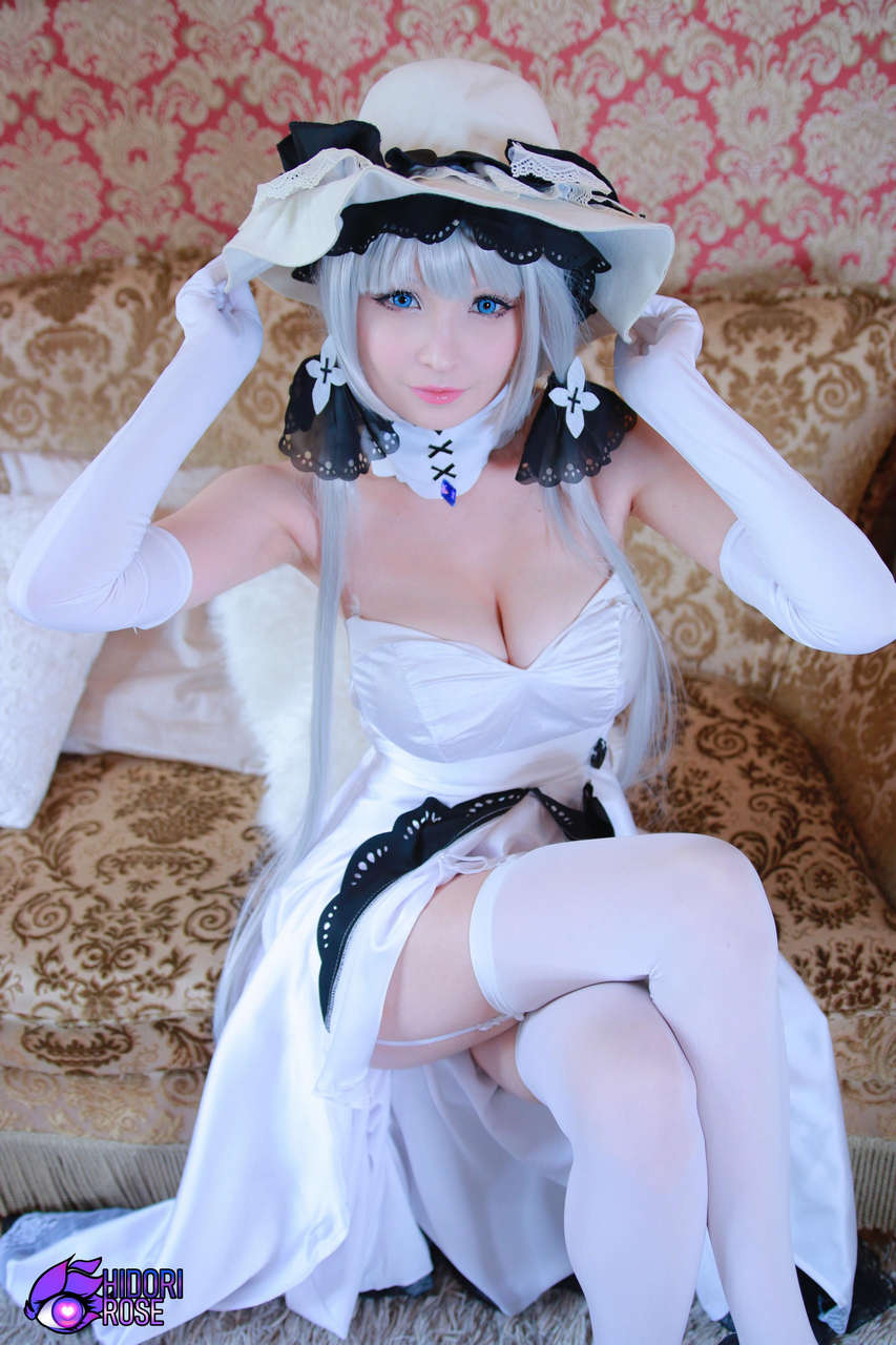 Illustrious Cosplay From Azur Lane By Hidori Ros
