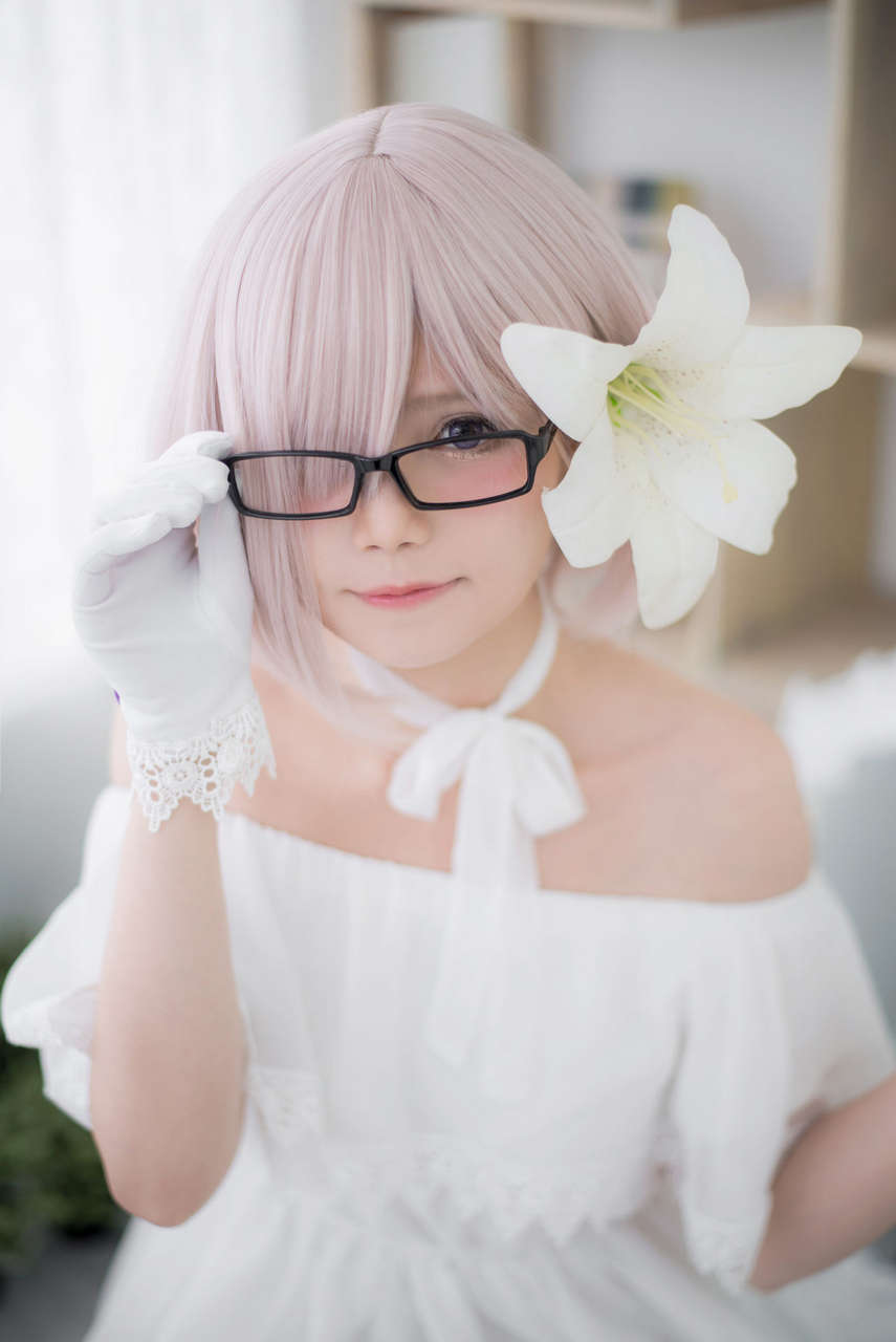 Miu Mashu White Dress Hentai Cosplay