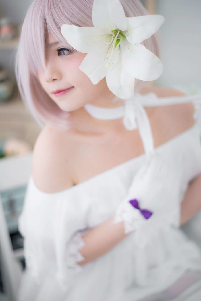 Miu Mashu White Dress Hentai Cosplay