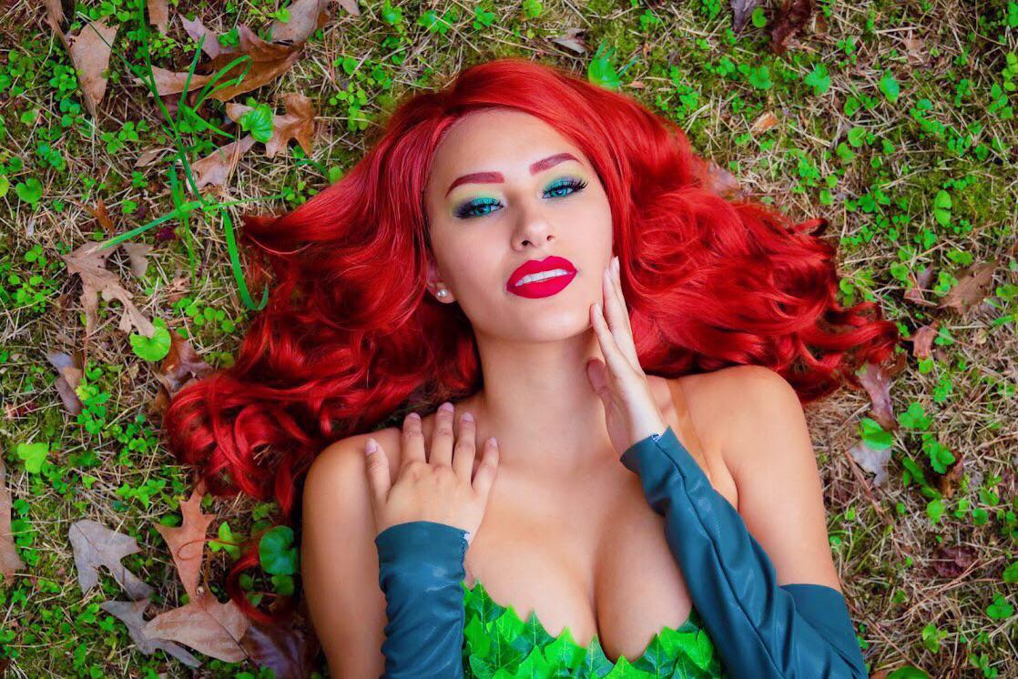 Poison Ivy By Ig Mons