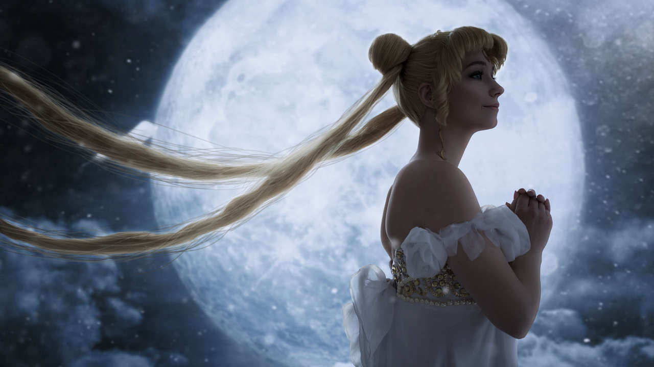 Princess Serenity Sailor Moon Cosplayer Moonychk