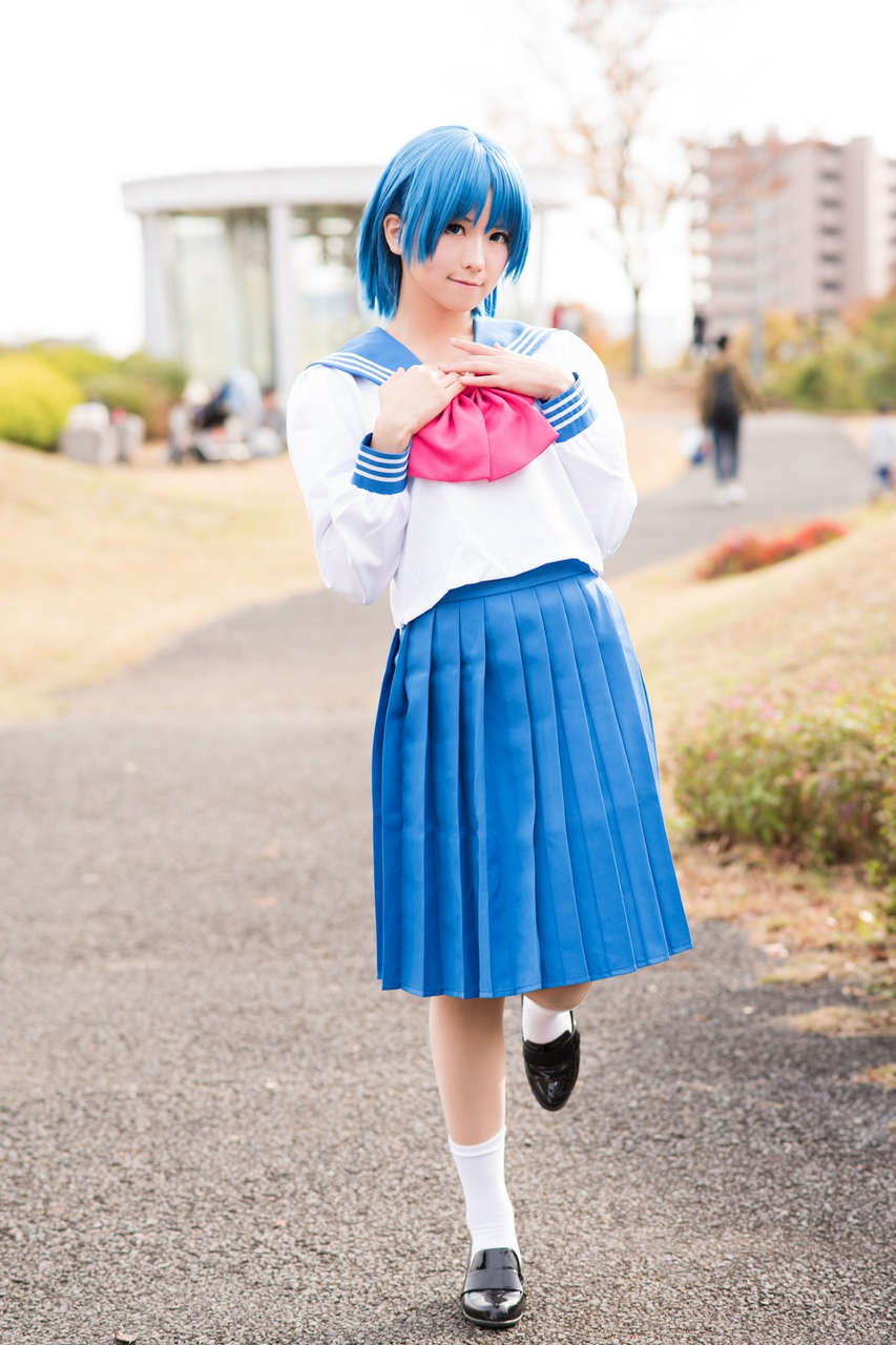 Sapphire Student Sister Cosplay Photo