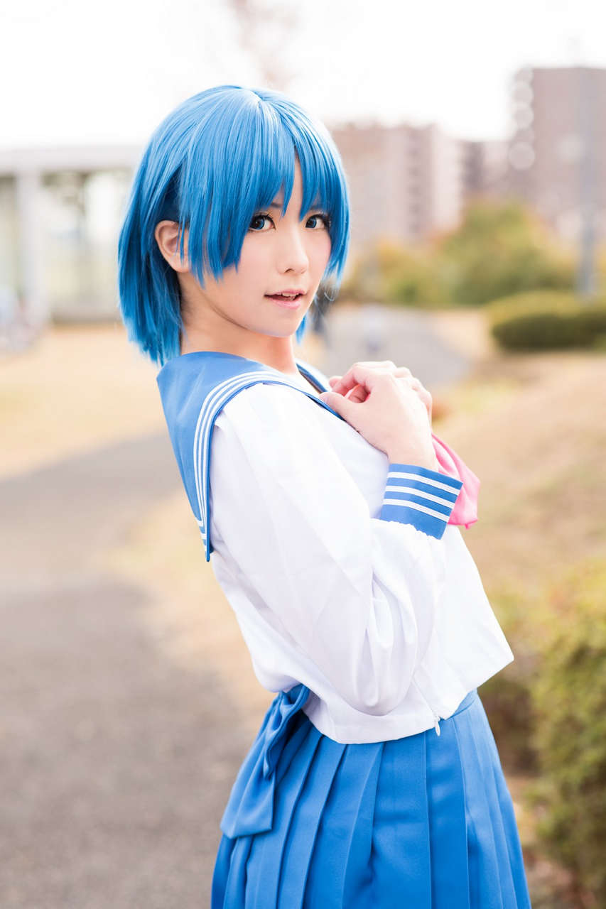 Sapphire Student Sister Cosplay Photo