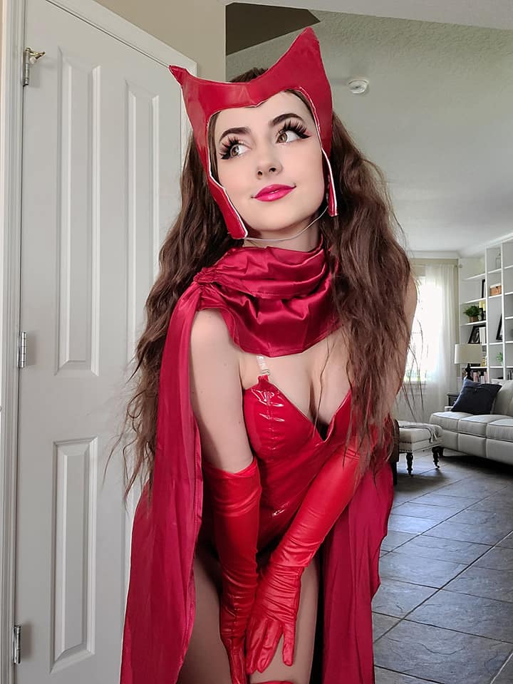 Scarlet Witch Cosplay By Karrigan Taylor 0