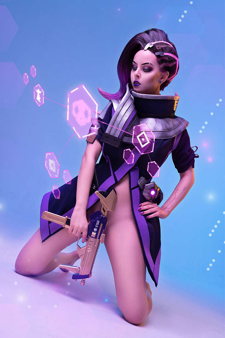 Sombra By Helly Valentine NSFW
