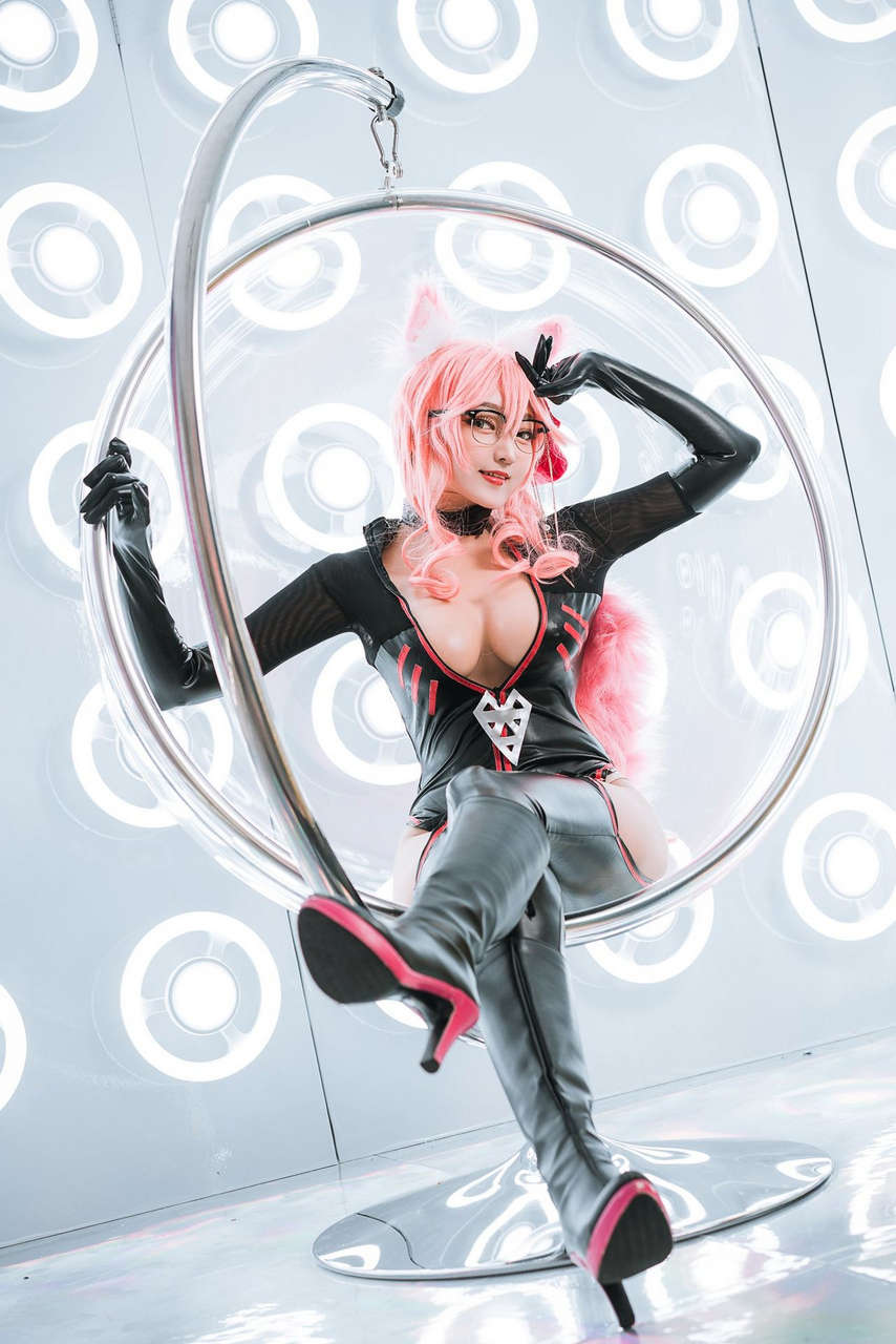 Tamamo Vitch Cosplay By Xux