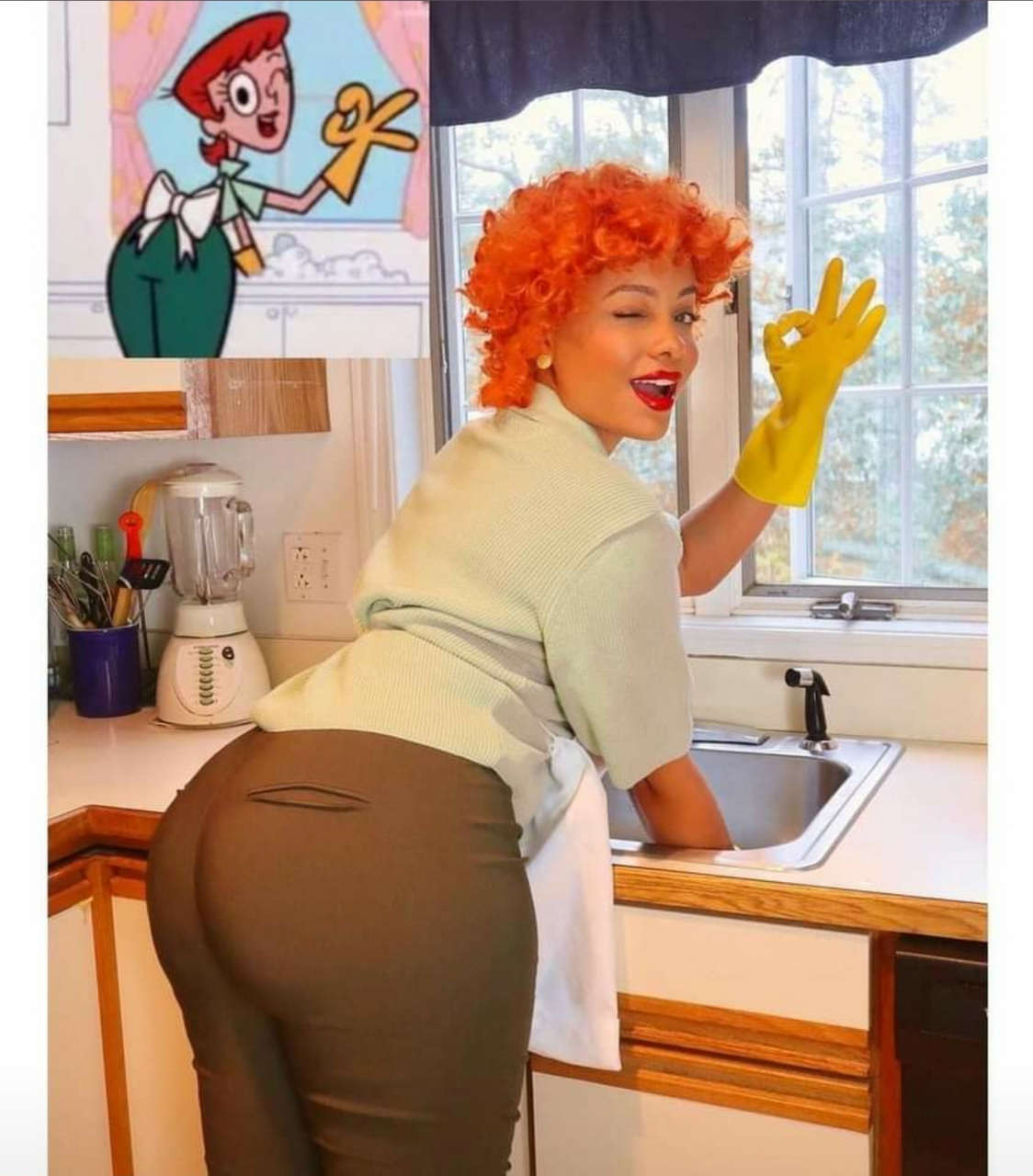 Thick Dexters Mom Cosplayer Unknow