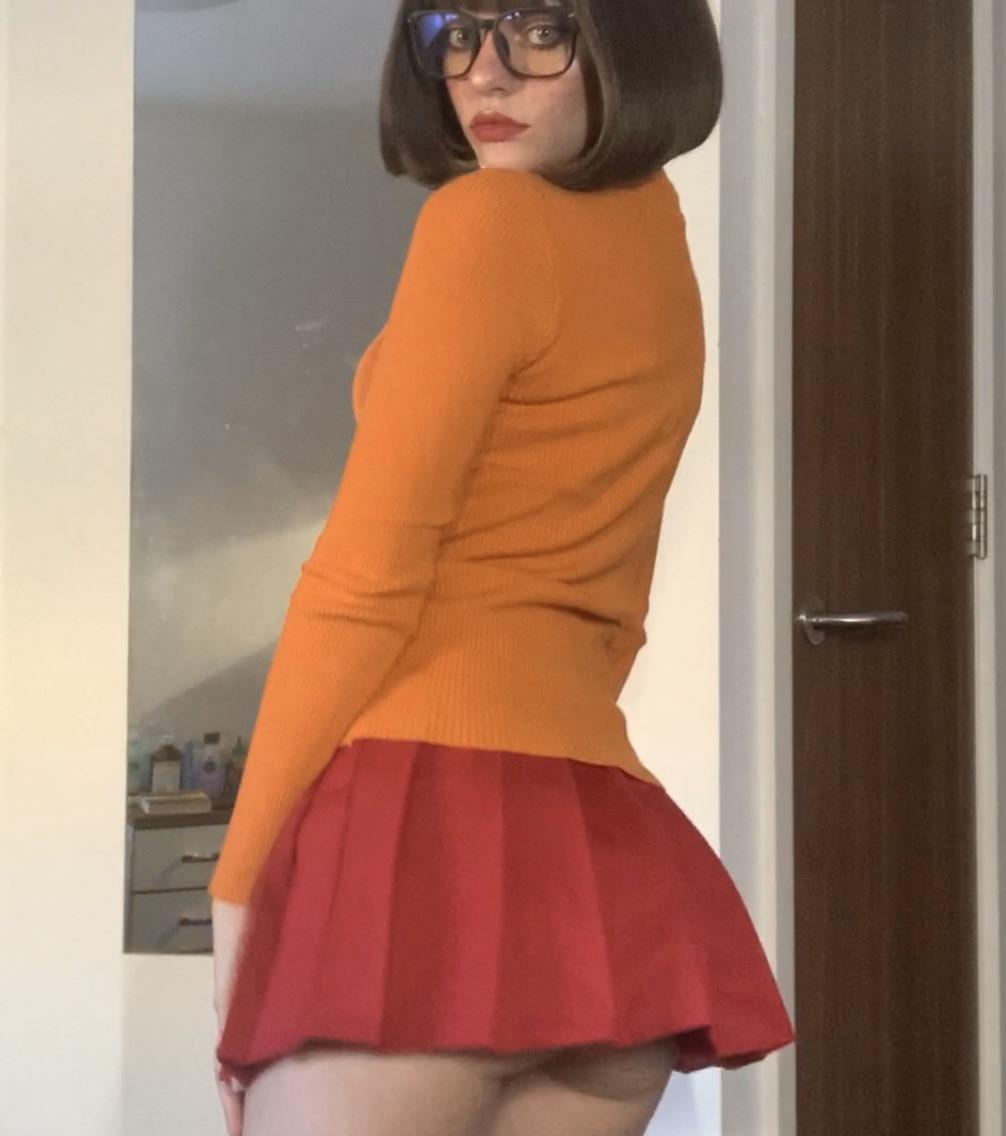 Velma Cosplay From Scooby Doo By Snowcrazyfrenzy Me