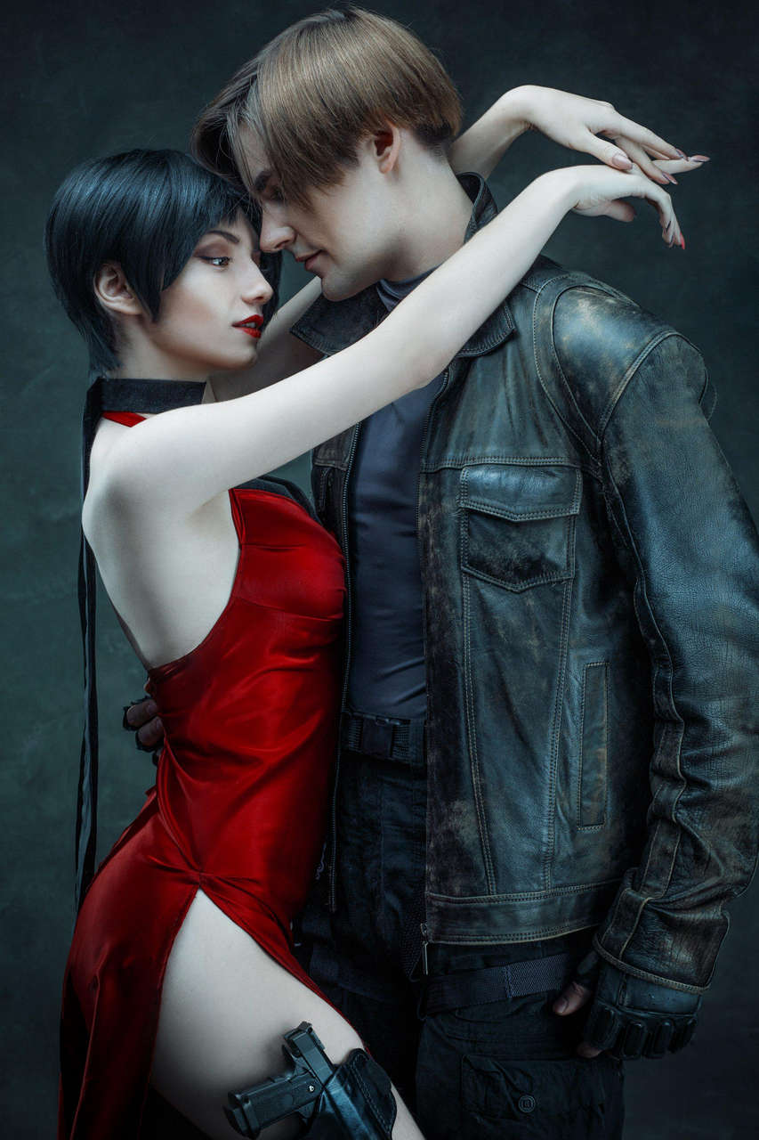 Ada Wong And Leon Kennedy Cosplay By Carrykey And Luche