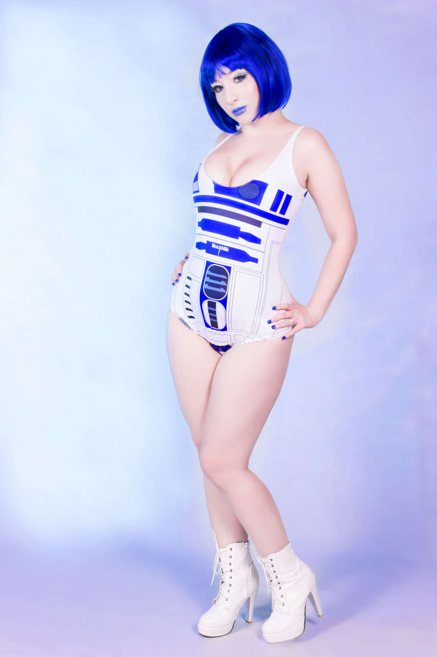 Amazingly Accurate R2d2 Cospla
