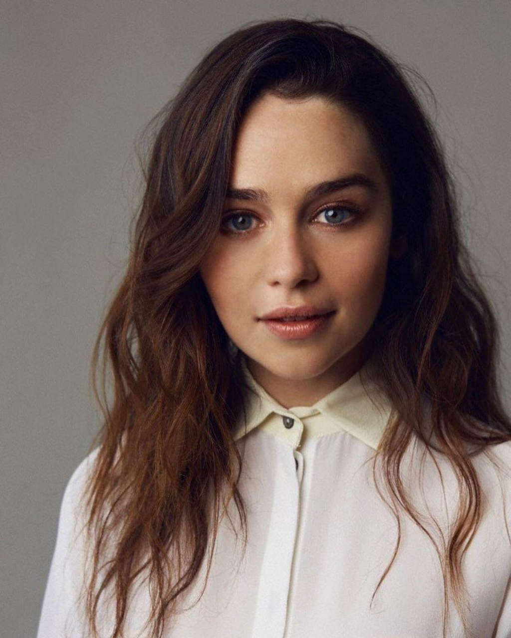 Emilia Clarke Is One Of The Prettiest Of All Tim