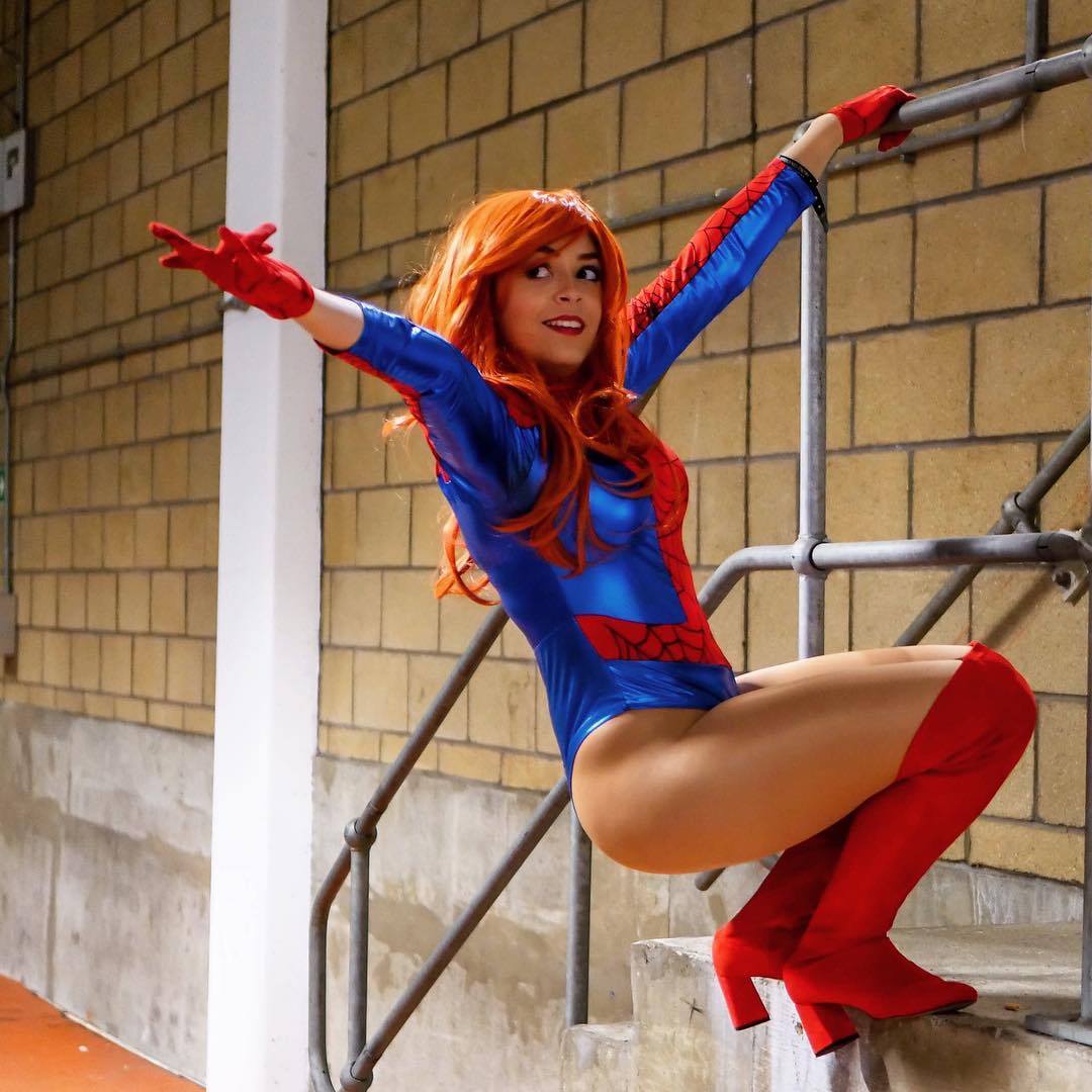 Ig Cosplay Thigh