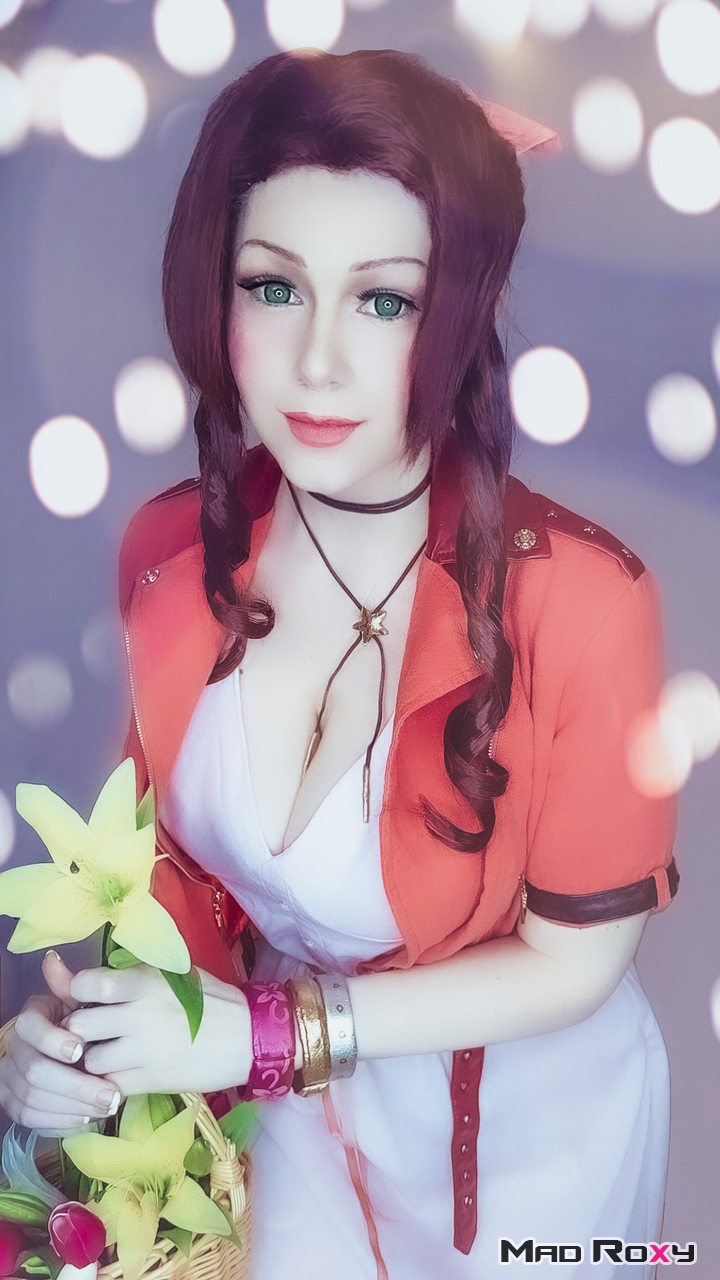 Aerith Or Tifa Whos Your Final Fantasy Vii Best Girl Cosplay By Mad Roxy