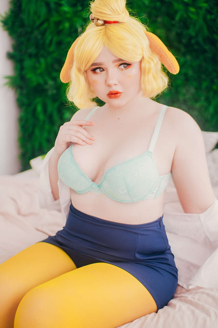 Isabelle Cosplay