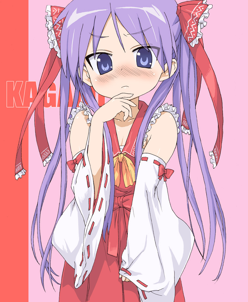 Kagami Cosplaying As Reimu Lucky Star Touho