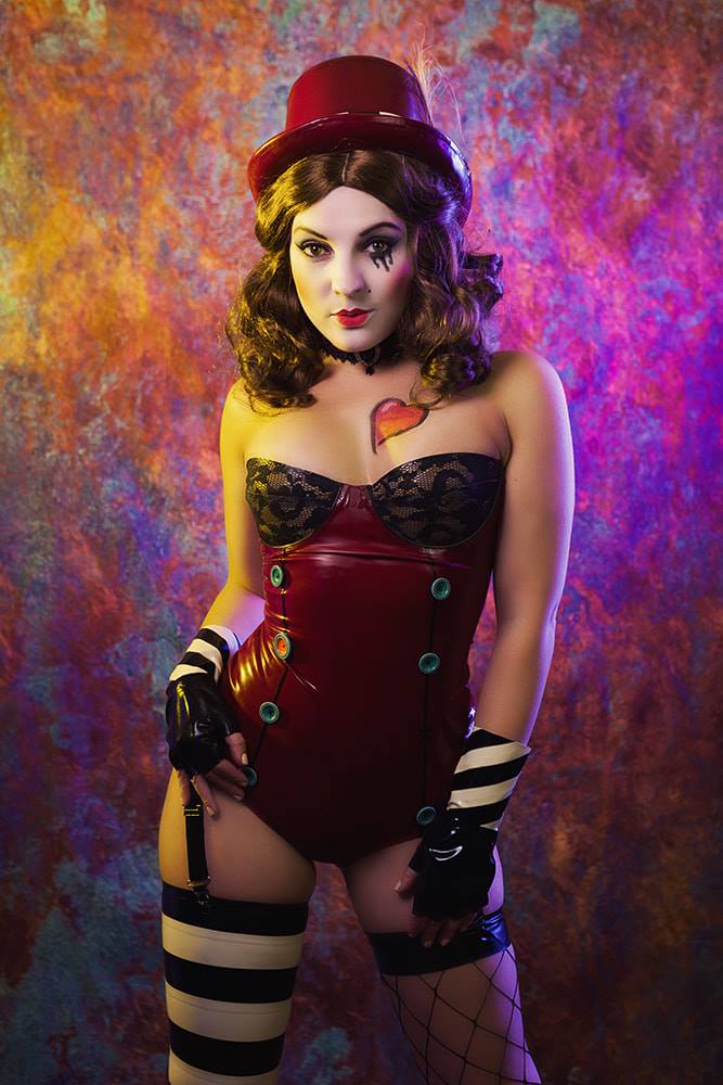 Moxxi By Candy Valentin