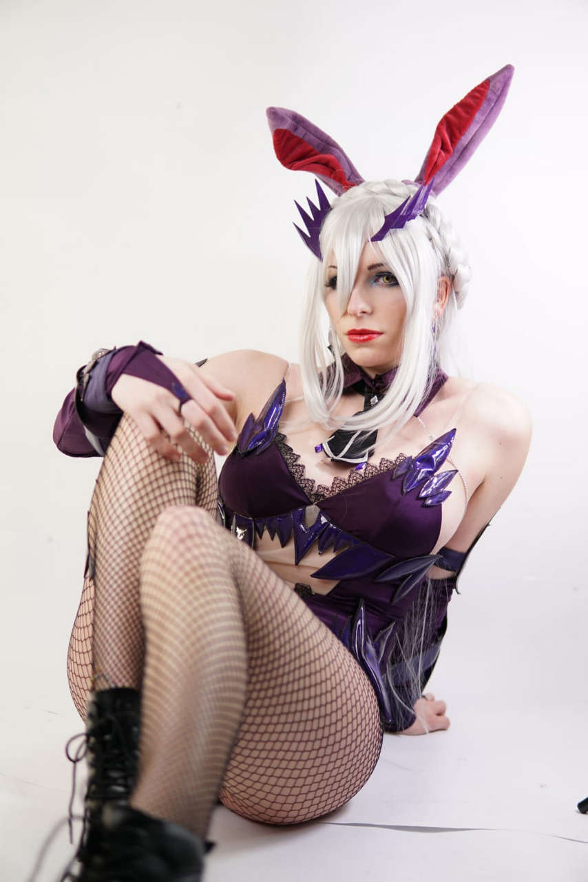 Self Saber Arturia Pendragon Lancer Bunny