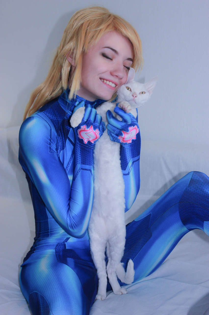 Self Samus And Space Cat D By Carryke