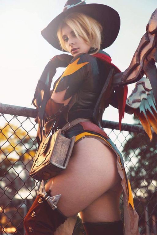 Witch Mercy Cosplay By Blondiee Overwatc