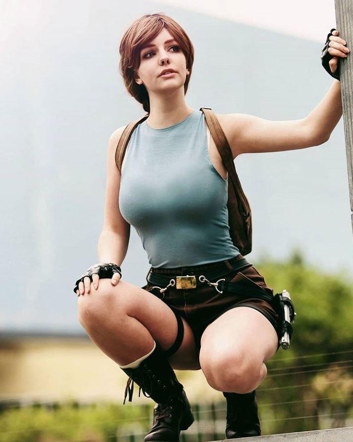 Lara Croft Cosplay By Camilla Co