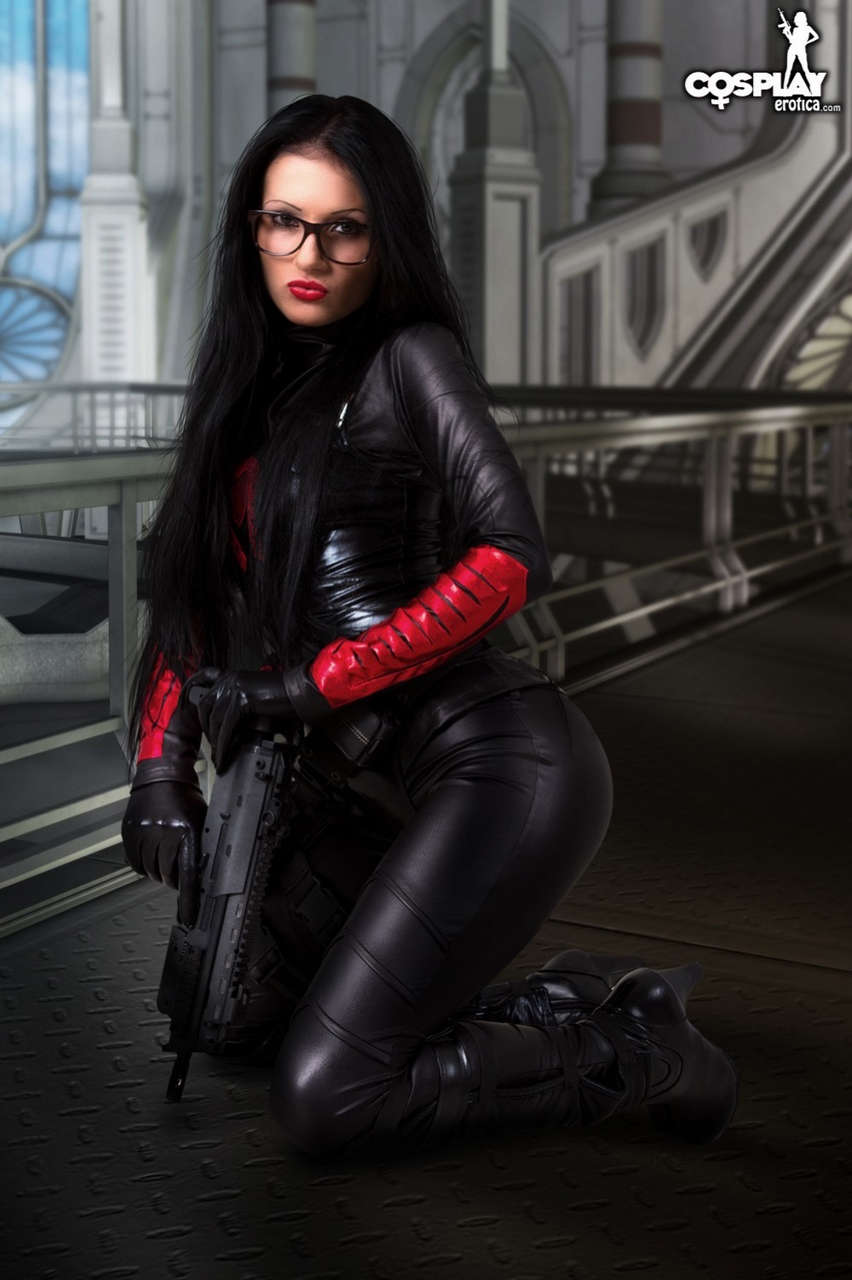 Zorah Cobra Officer Cosplay Erotica
