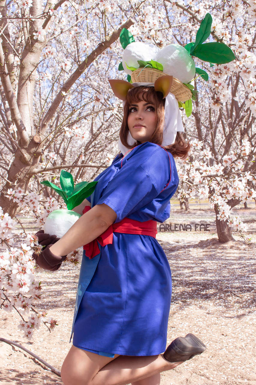 Cosplay Of The New Turnip Seller Daisy Mae From Animal Crossing New Horizons 