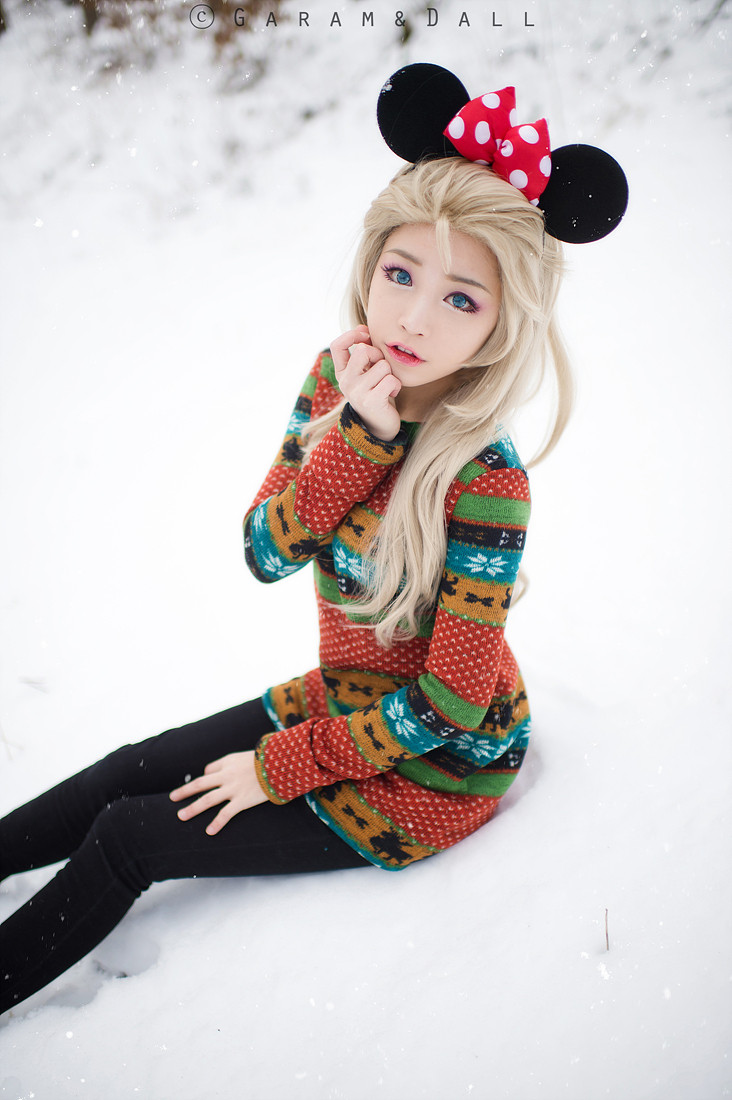 Elsa Cosplay By Korean Cosplayer Tomia