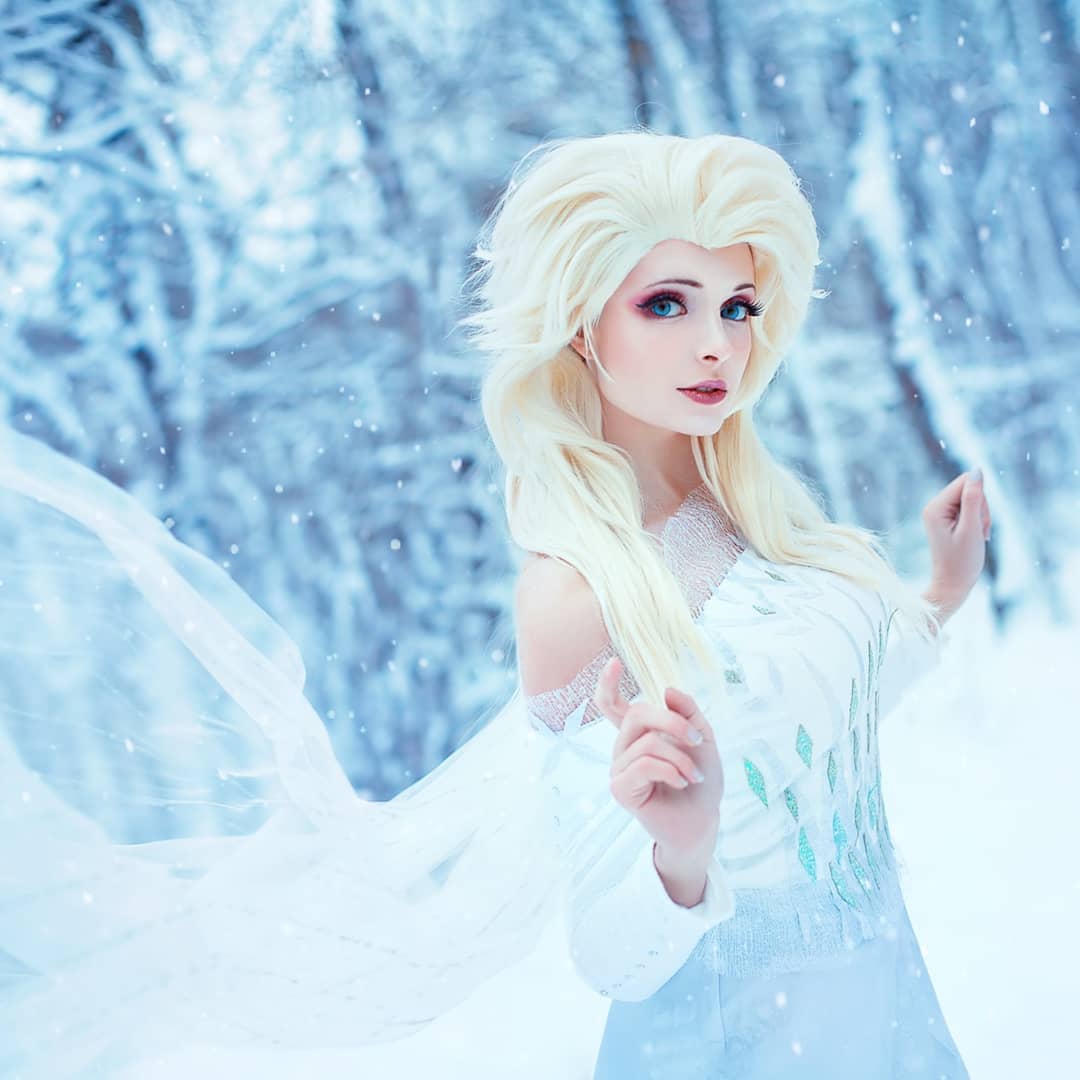 Elsa Cosplay From Frozen By Mari Ais