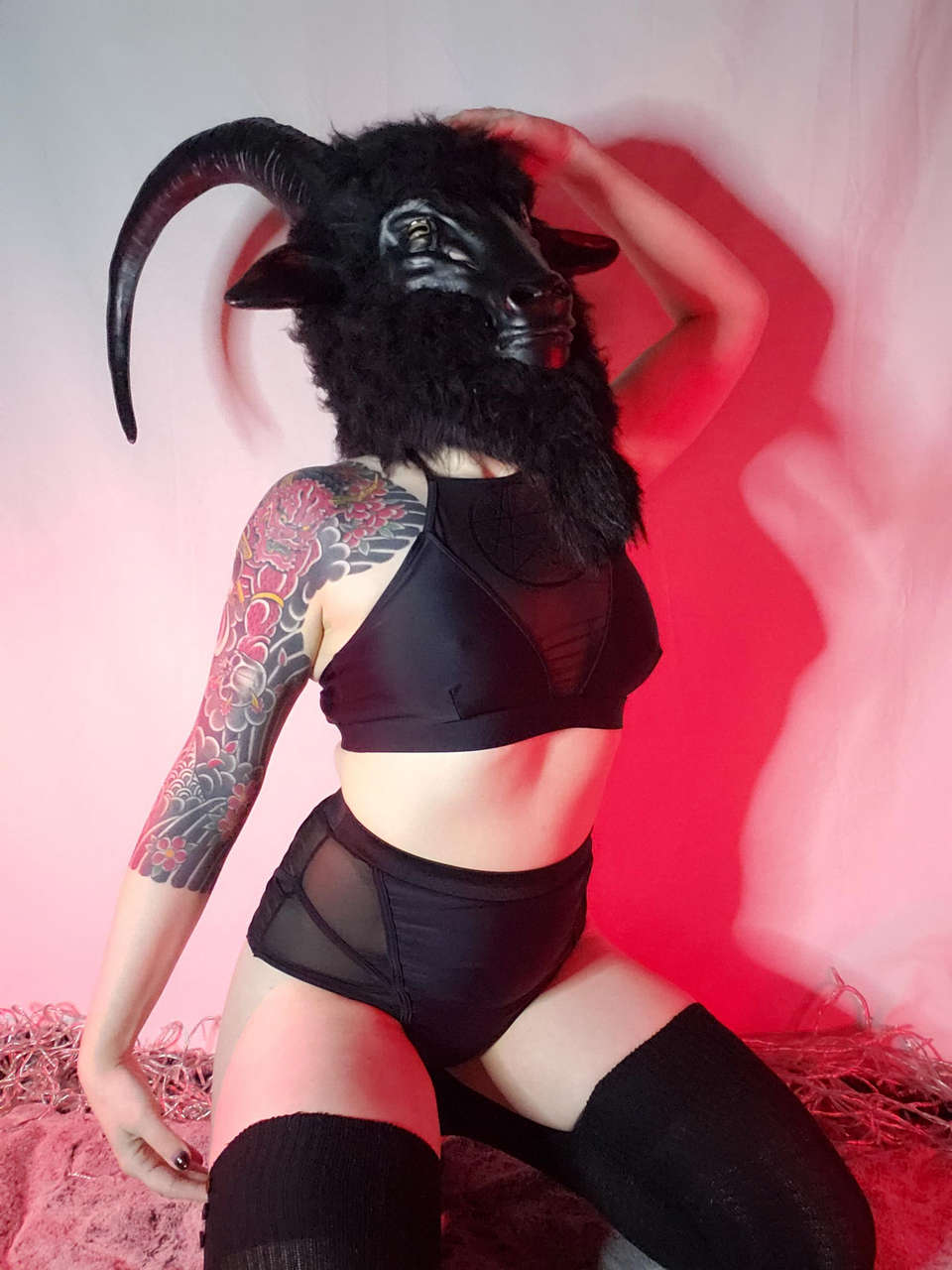 Let Me Be Your Horror Goth Gf Black Phillip Mask By Me Paaapuru Chan Model Nam
