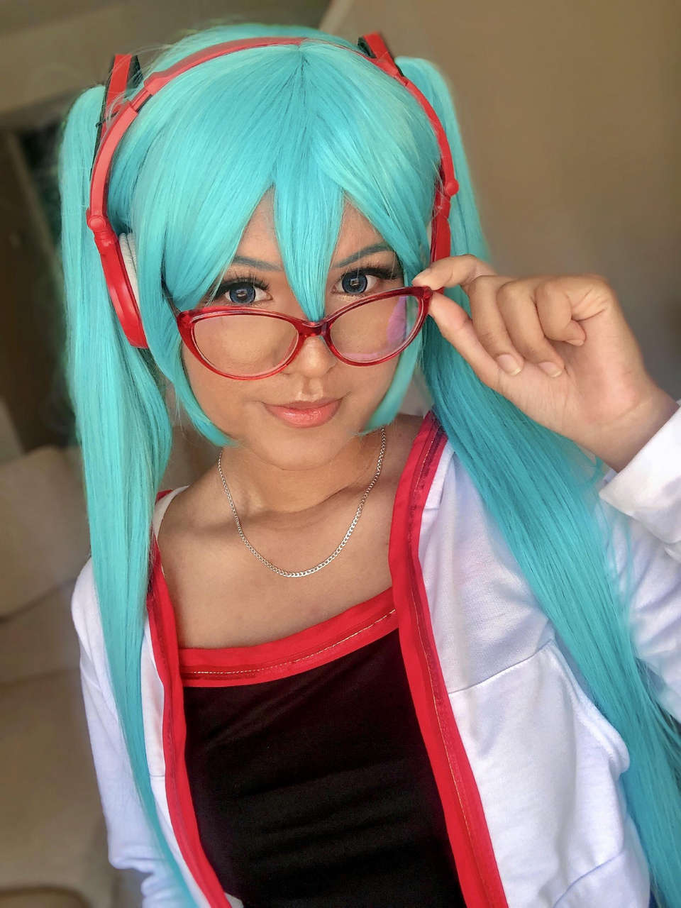 My Miku Natural Ver Cosplay Had This Ready For Miku Expo But That Has Been Postpone