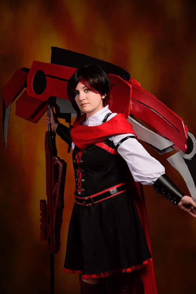 My Ruby Cosplay From Katsucon Featuring The Crescent Rose I Buil