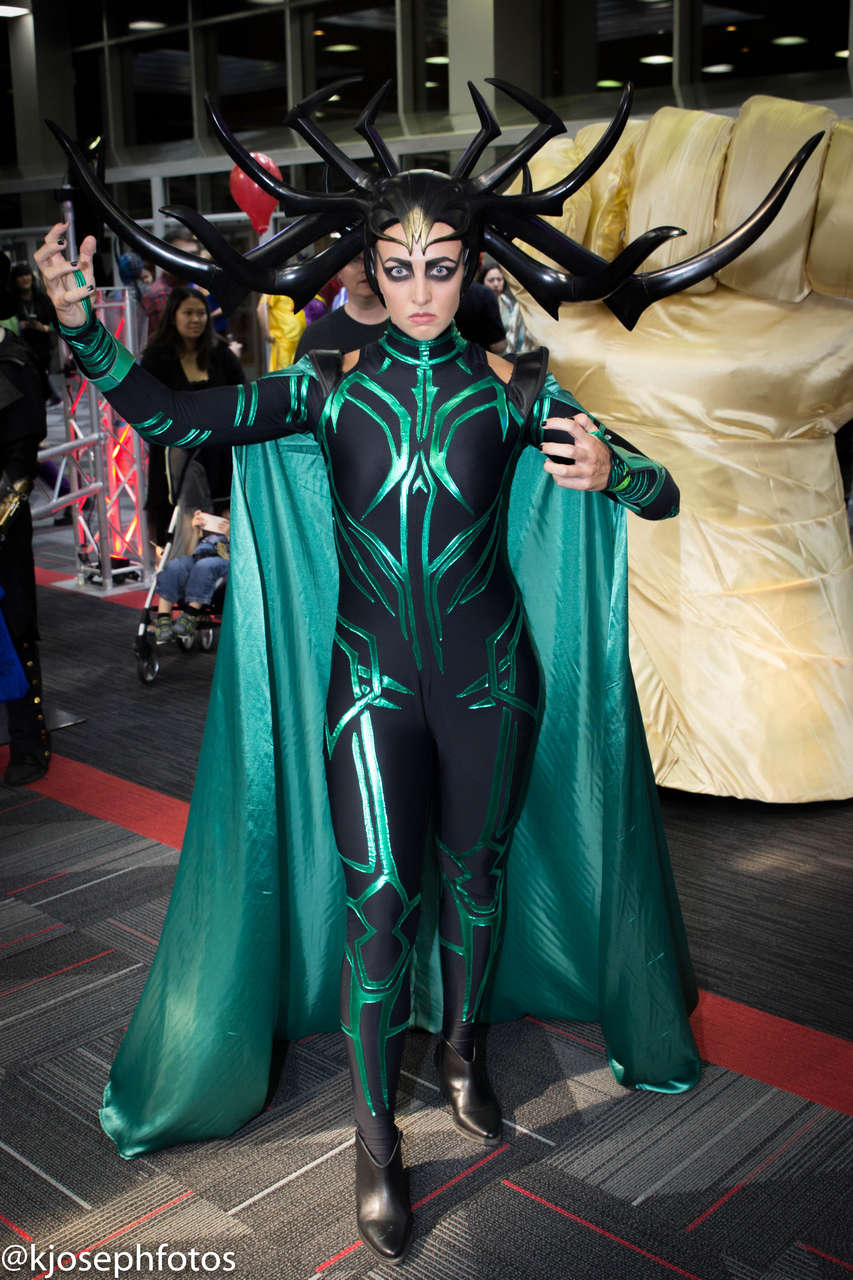 Photos Of Cosplay Girls From Wizard World Chicag