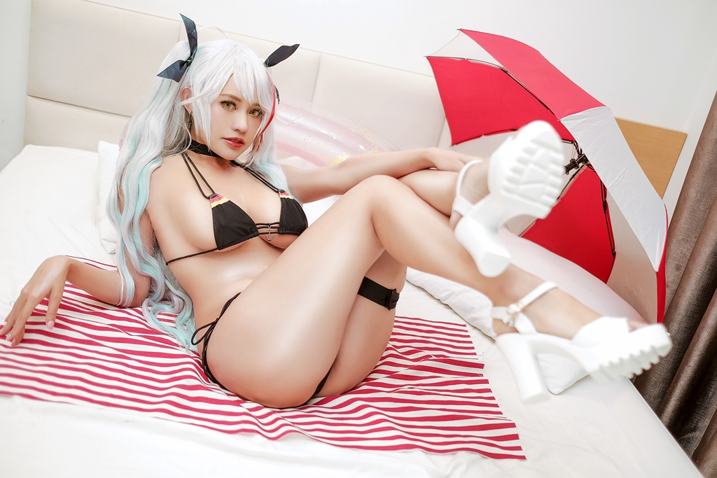 Prinz Eugen From Azur Lane By Pingping